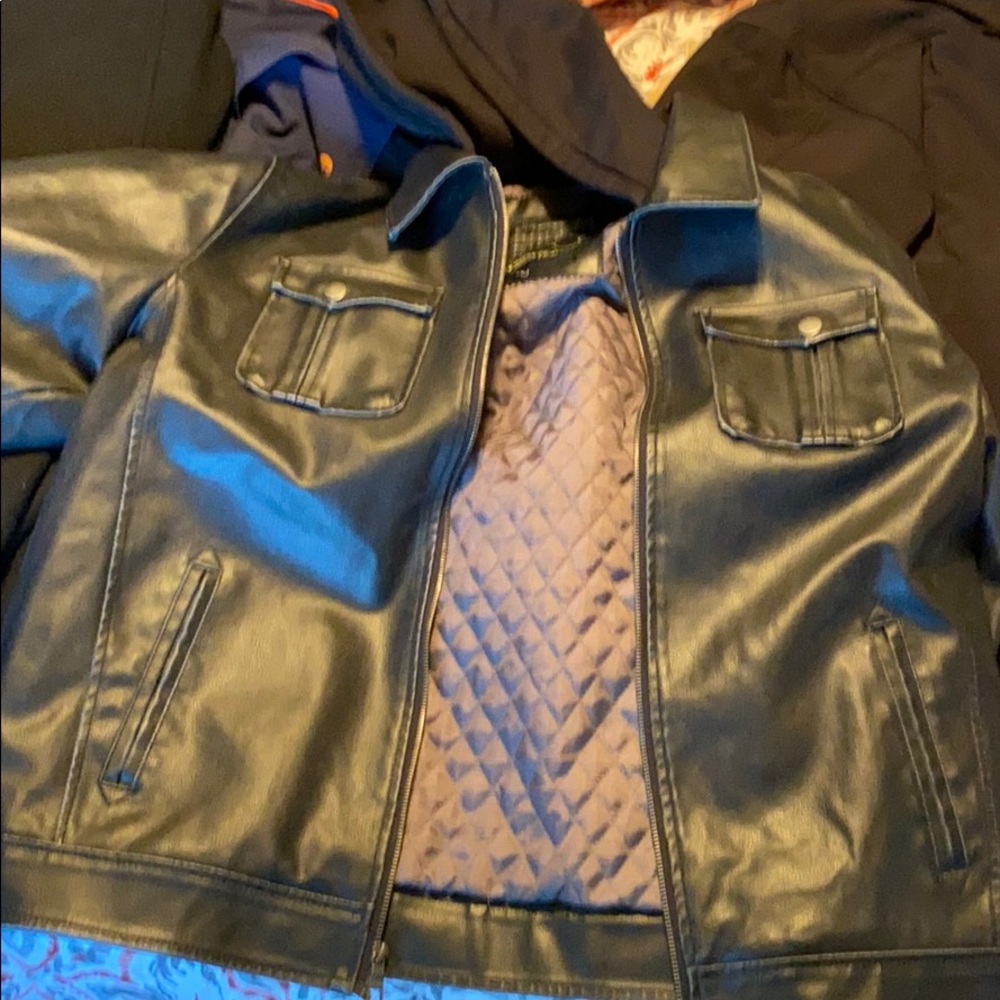 Men’s Extra large leather jacket with cotton hood